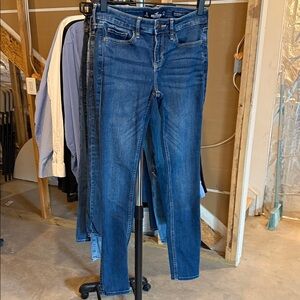 Hollister Women's Dark Blue Skinny Jeans